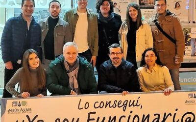 ¡Celebración con los nuevos funcionarios de Agentes de Hacienda Pública!
